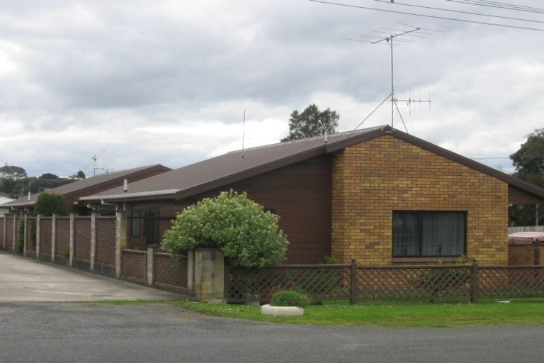 Photo of property in 44 Cranley Street, Dargaville, 0310