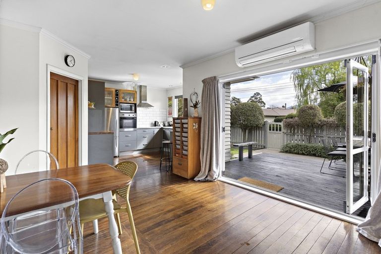 Photo of property in 6 Humphries Street, Greytown, 5712