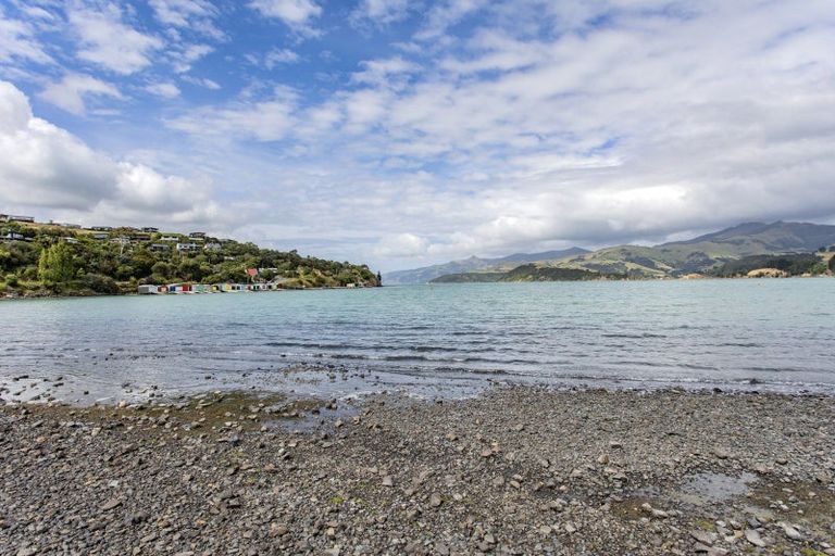 Photo of property in 11 Manuka Terrace, Duvauchelle, 7581