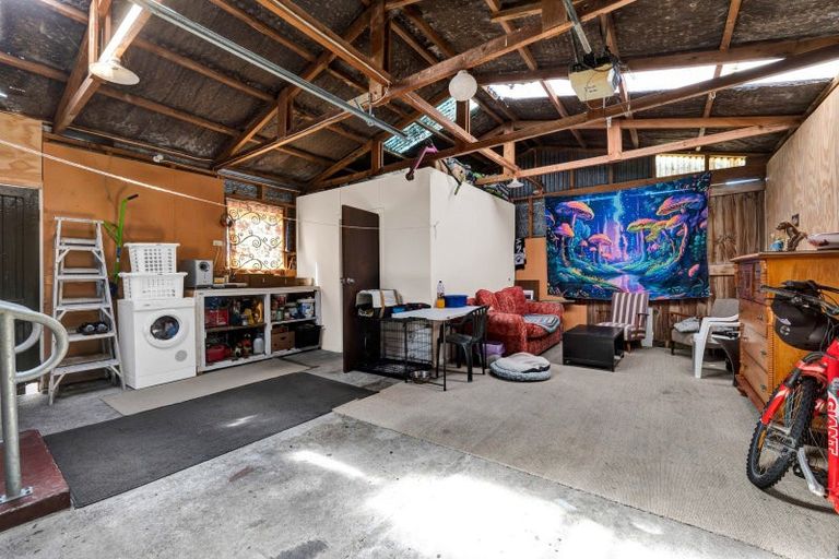 Photo of property in 10 Morrissey Street, Hawera, 4610