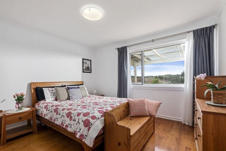 Photo of property in 20 Mcphail Street, Birkdale, Auckland, 0626