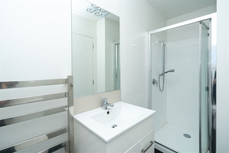 Photo of property in 1u3 June Place, Hamilton East, Hamilton, 3216