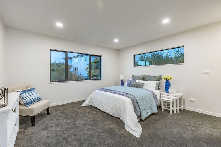 Photo of property in 82 Laurel Oak Drive, Schnapper Rock, Auckland, 0632