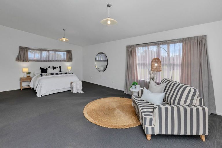 Photo of property in 152d One Tree Point Road, One Tree Point, 0118