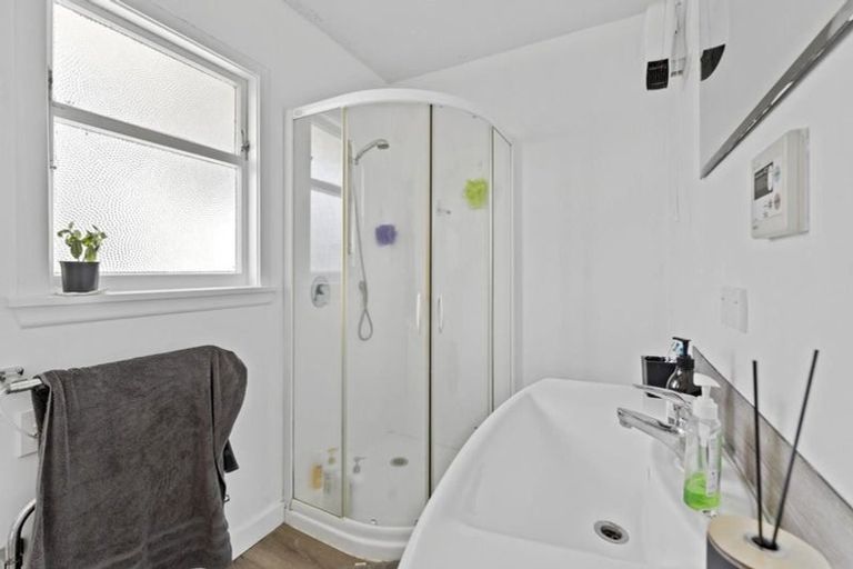 Photo of property in 47 Aorangi Road, Bryndwr, Christchurch, 8053