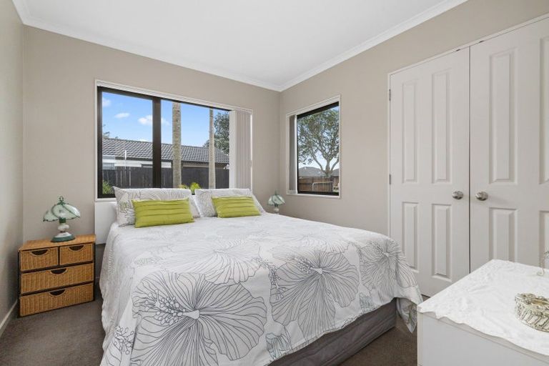 Photo of property in 9 Woodcroft Way, Pukekohe, 2120