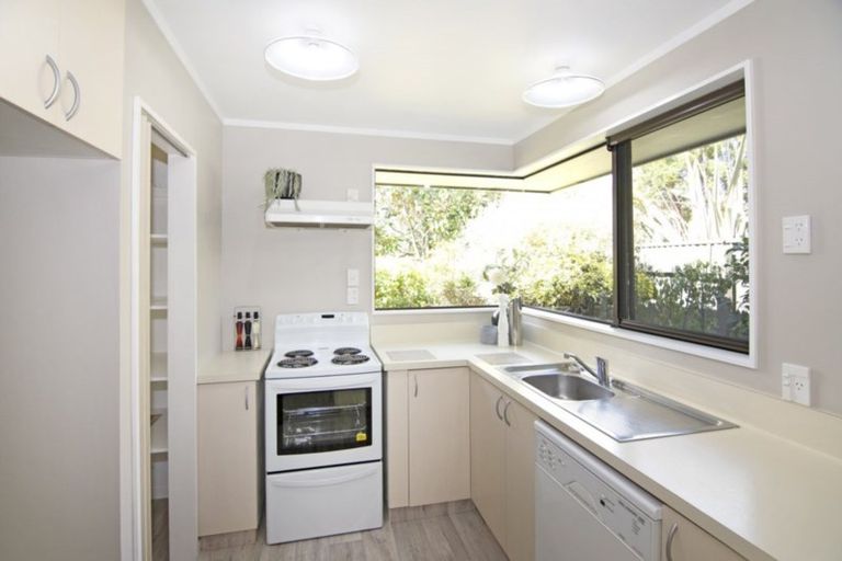 Photo of property in 16 Jellicoe Avenue, Stoke, Nelson, 7011