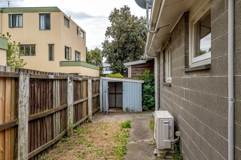 Photo of property in 2/37 Matipo Street, Riccarton, Christchurch, 8041