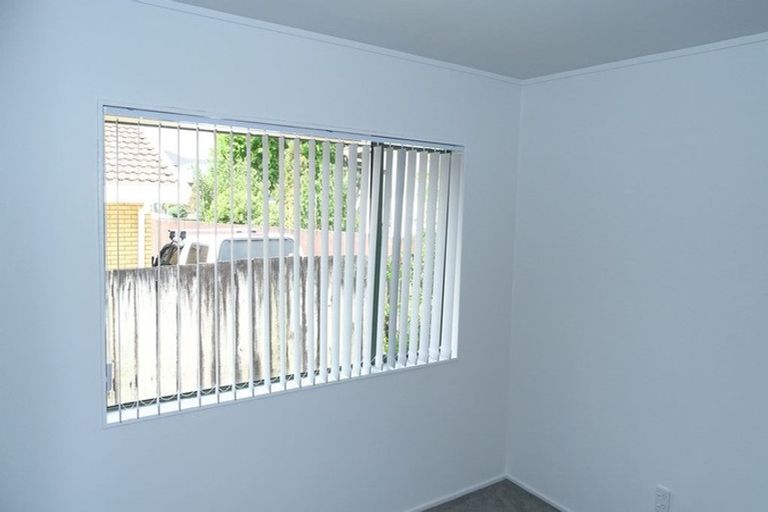 Photo of property in 100c Browns Road, Manurewa, Auckland, 2102