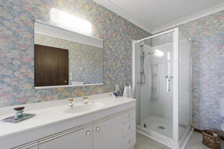 Photo of property in 145 Racecourse Road, Cambridge, 3493