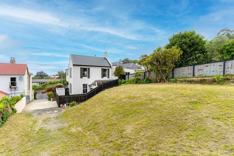 Photo of property in 76a Manor Place, Dunedin Central, Dunedin, 9016