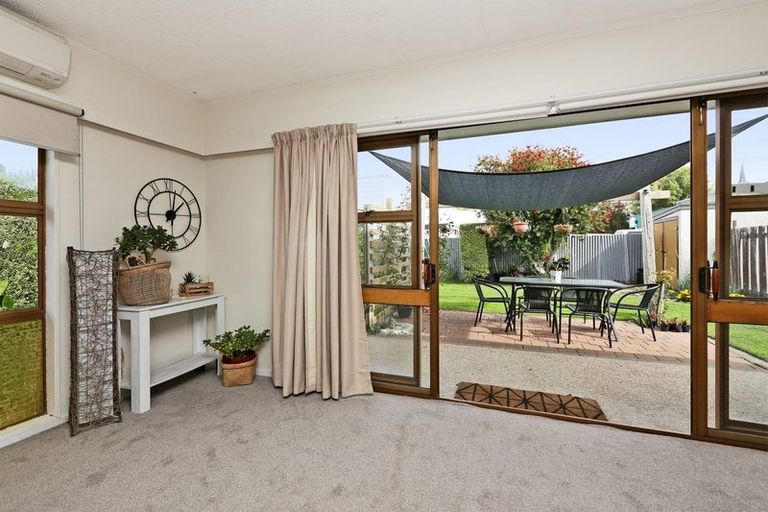 Photo of property in 806 Queen Street West, Saint Leonards, Hastings, 4120