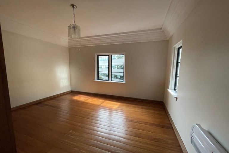 Photo of property in Westhaven Apartments, 11/127u Molesworth Street, Thorndon, Wellington, 6011