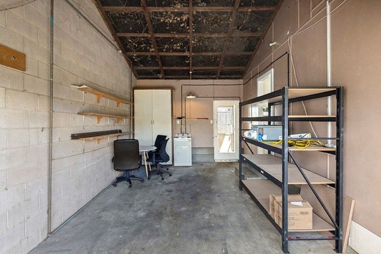 Photo of property in 15a Landscape Road, Pukekohe, 2120