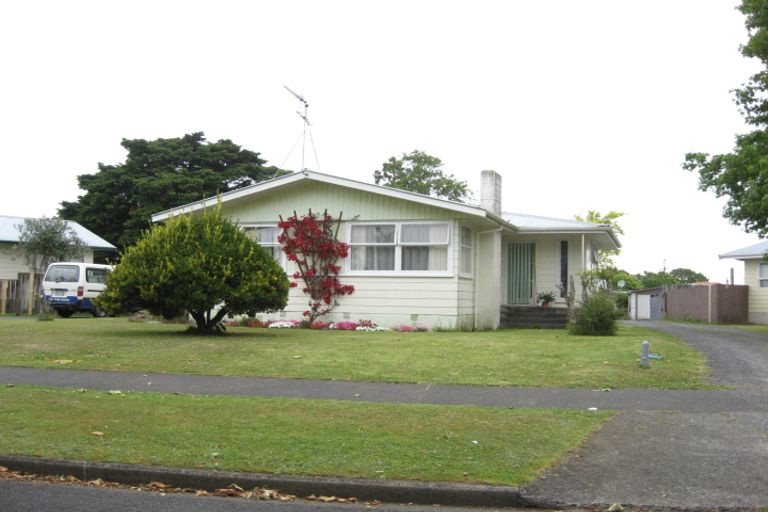 Photo of property in 10 Mcshane Street, Pukekohe, 2120