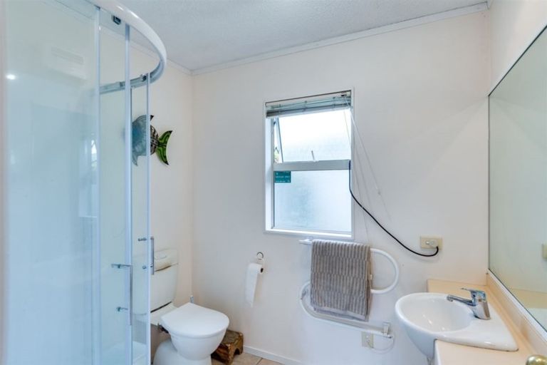 Photo of property in 44 Pukekura Place, Taradale, Napier, 4112