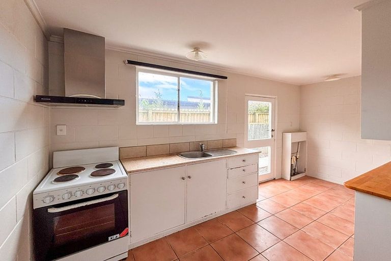 Photo of property in 1/21 Olliviers Road, Phillipstown, Christchurch, 8011