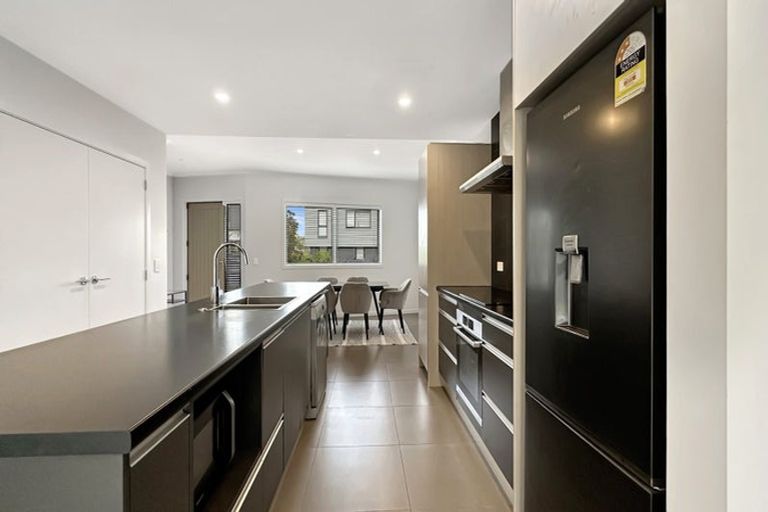 Photo of property in 12 Eyton Kay Road, Hobsonville, Auckland, 0616