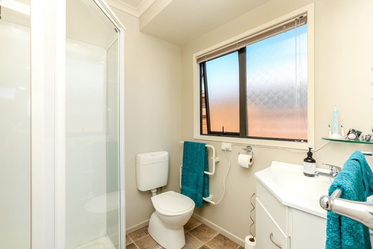 Photo of property in 22 Truby King Street, Merrilands, New Plymouth, 4312