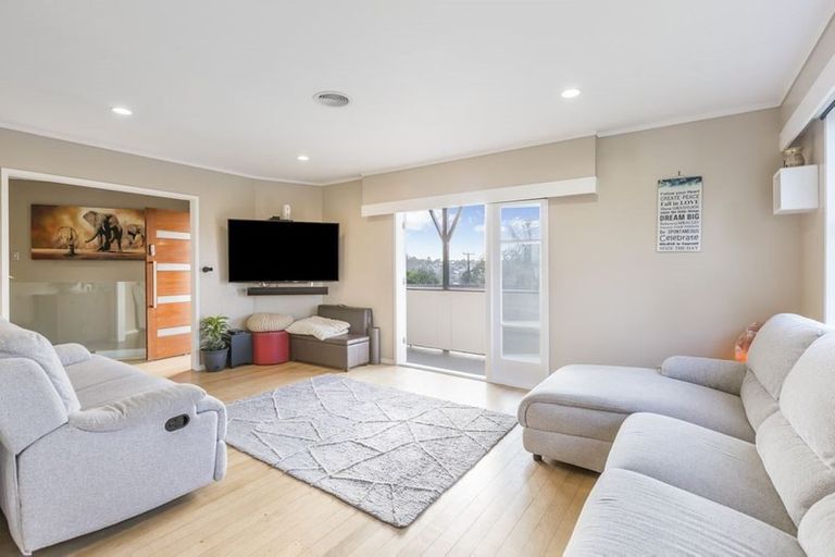 Photo of property in 36 Stanley Road, Glenfield, Auckland, 0629