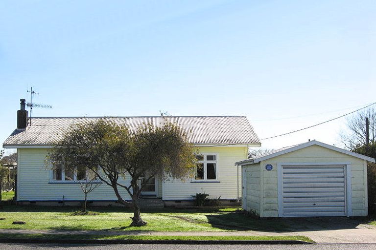 Photo of property in 14 Jellicoe Street, Waipukurau, 4200