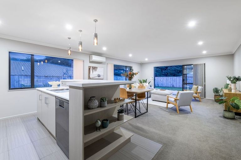 Photo of property in 12 Moonsail Drive, Whitby, Porirua, 5024