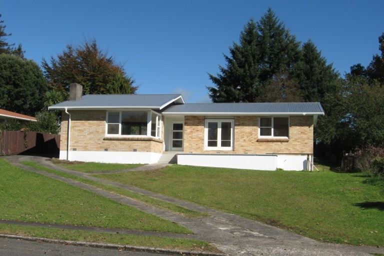 Photo of property in 16 Dunbar Place, Tokoroa, 3420