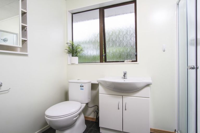 Photo of property in 46 Keegan Drive, Massey, Auckland, 0614