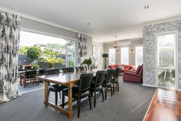 Photo of property in 72 Kent Terrace, Taradale, Napier, 4112