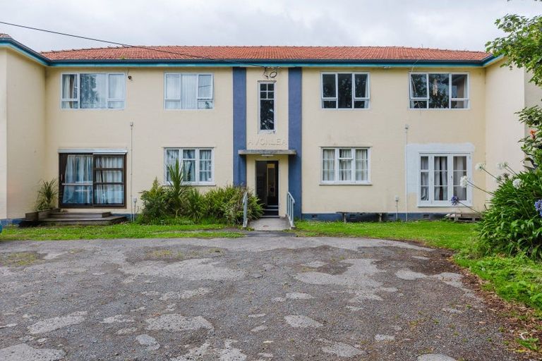 Photo of property in 2/288 College Street, West End, Palmerston North, 4410