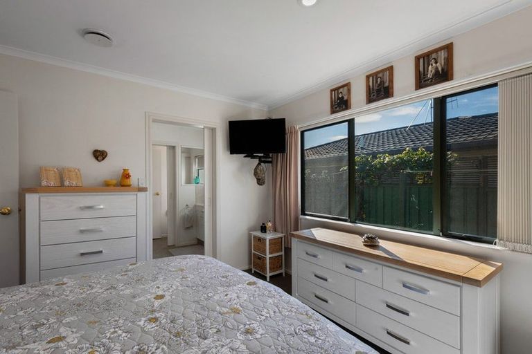 Photo of property in 9 Donegal Place, Katikati, 3129