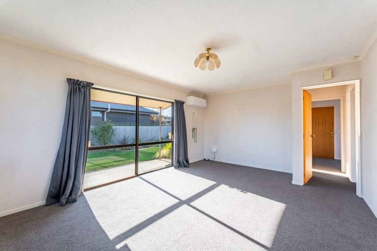 Photo of property in 42 Saint Leonards Road, Temuka, 7920