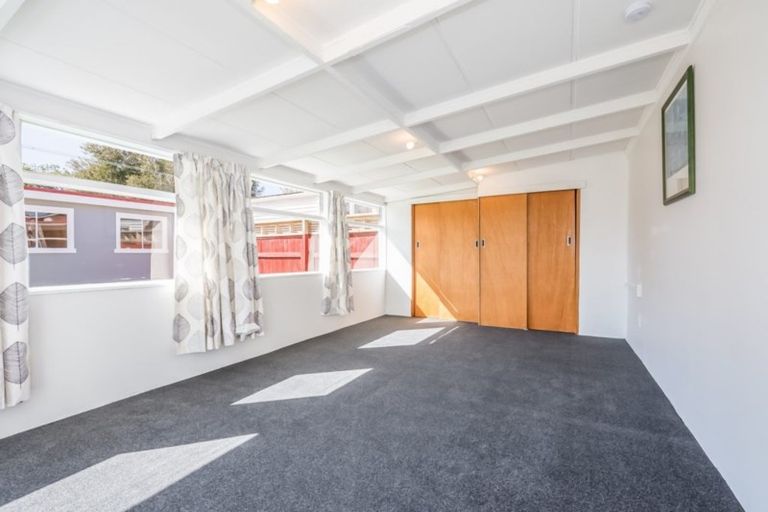 Photo of property in 49 Adelaide Street, Petone, Lower Hutt, 5012