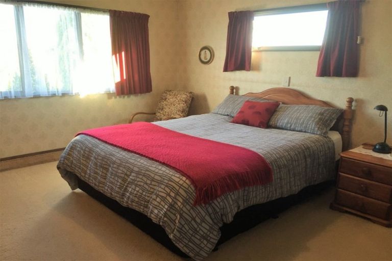 Photo of property in 5 Donegal Crescent, Tamatea, Napier, 4112