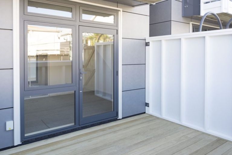 Photo of property in Pirie Street Townhouses, 35u1 Pirie Street, Mount Victoria, Wellington, 6011
