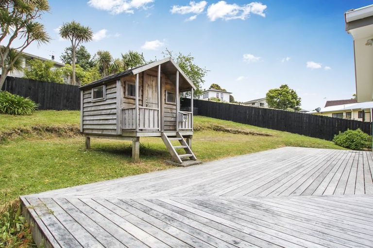 Photo of property in 46 Keegan Drive, Massey, Auckland, 0614