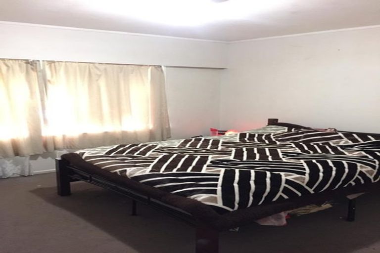 Photo of property in 2/84b Great South Road, Manurewa, Auckland, 2102