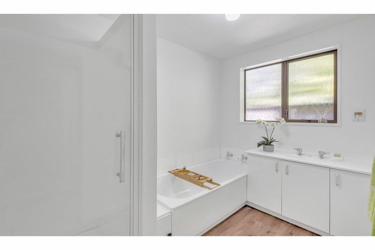 Photo of property in Carmichael Courts, 12/14 Wharenui Road, Upper Riccarton, Christchurch, 8041