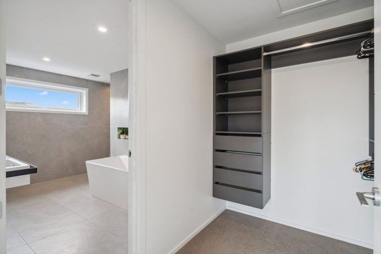 Photo of property in 13 Quigley Crescent, Cromwell, 9310