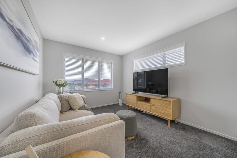 Photo of property in 1 Malachy Grove, Aidanfield, Christchurch, 8025