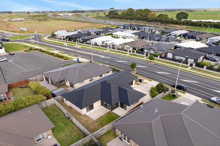 Photo of property in 229 Te Okuroa Drive, Papamoa, 3118