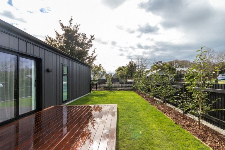 Photo of property in 42a Batt Street, West End, Palmerston North, 4410