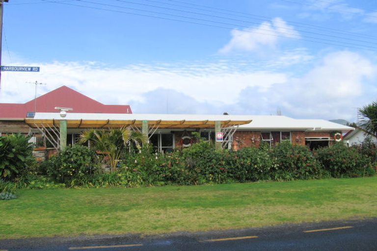 Photo of property in 601 Harbour View Road, Whangamata, 3620