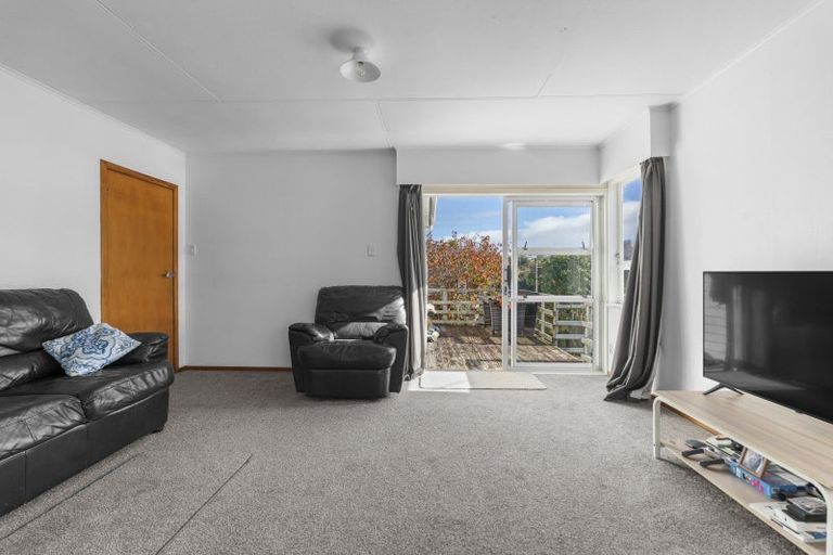 Photo of property in 26 Whakawhiti Street, Marfell, New Plymouth, 4310