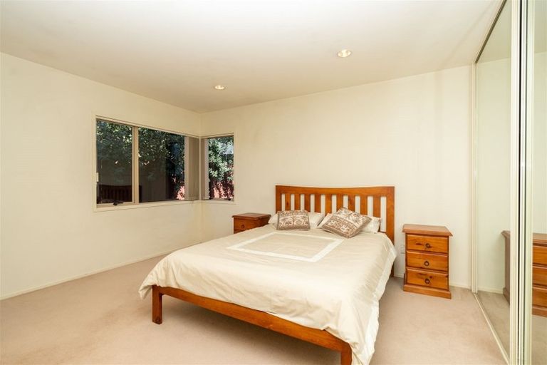 Photo of property in 5 Sudbury Court, Rototuna North, Hamilton, 3210