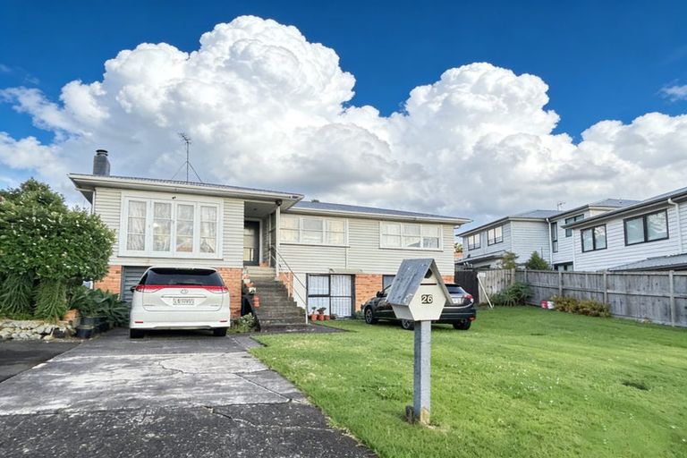 Photo of property in 26 Rotoiti Avenue, Pakuranga Heights, Auckland, 2010