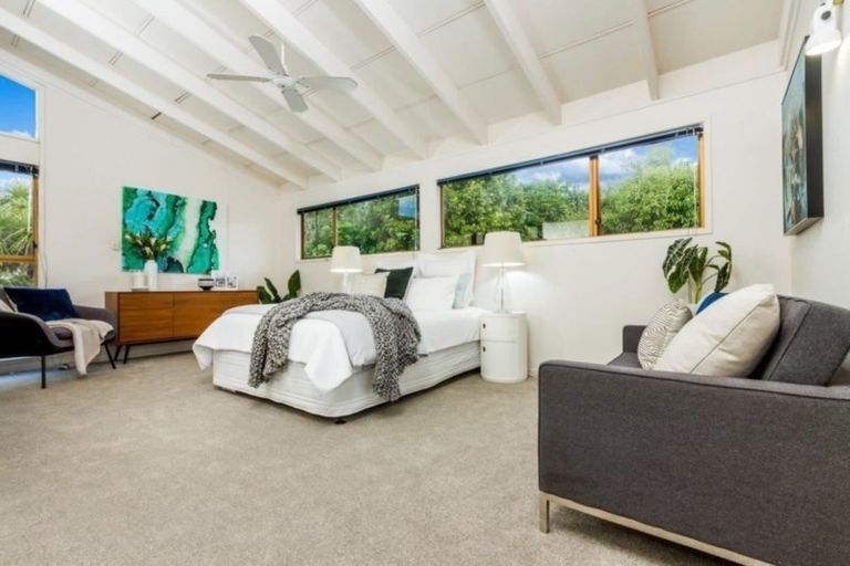 Photo of property in 30 Galaxy Drive, Mairangi Bay, Auckland, 0630