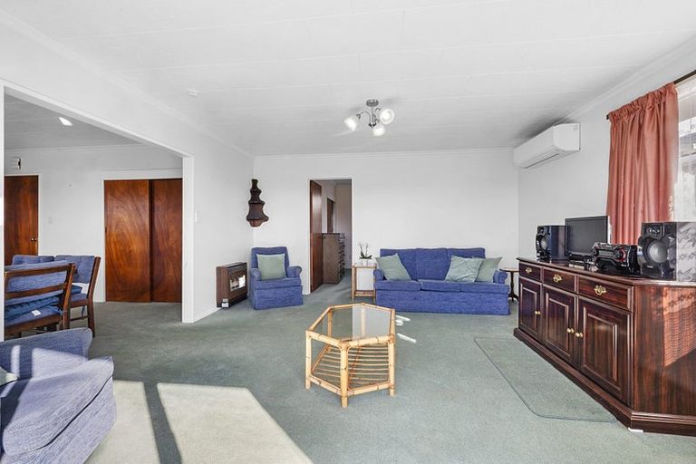 Photo of property in 1d Rossiter Crescent, Lynmouth, New Plymouth, 4310
