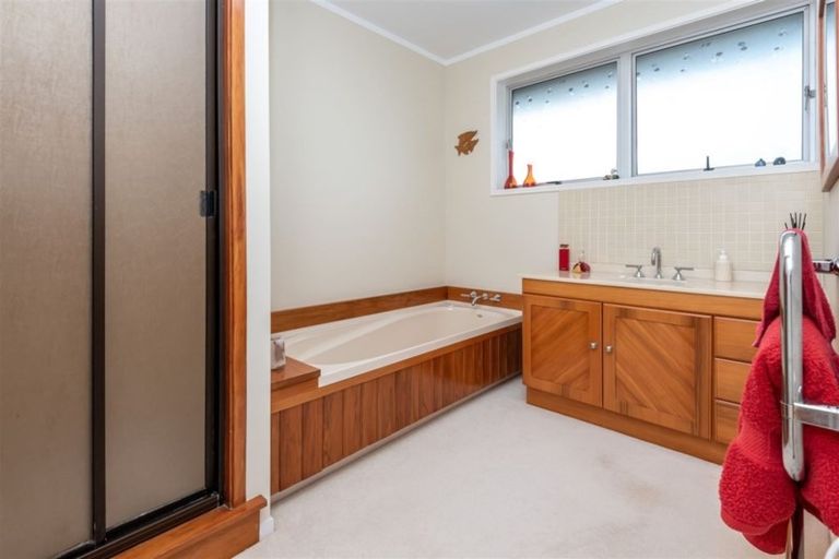 Photo of property in 1/31 Mccrystal Avenue, Bucklands Beach, Auckland, 2012