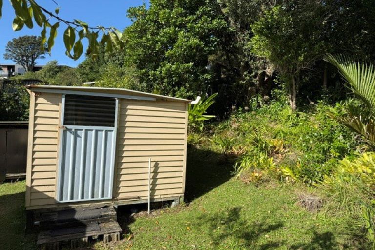 Photo of property in 2 Seavill Park Road, Kuaotunu West, Whitianga, 3592